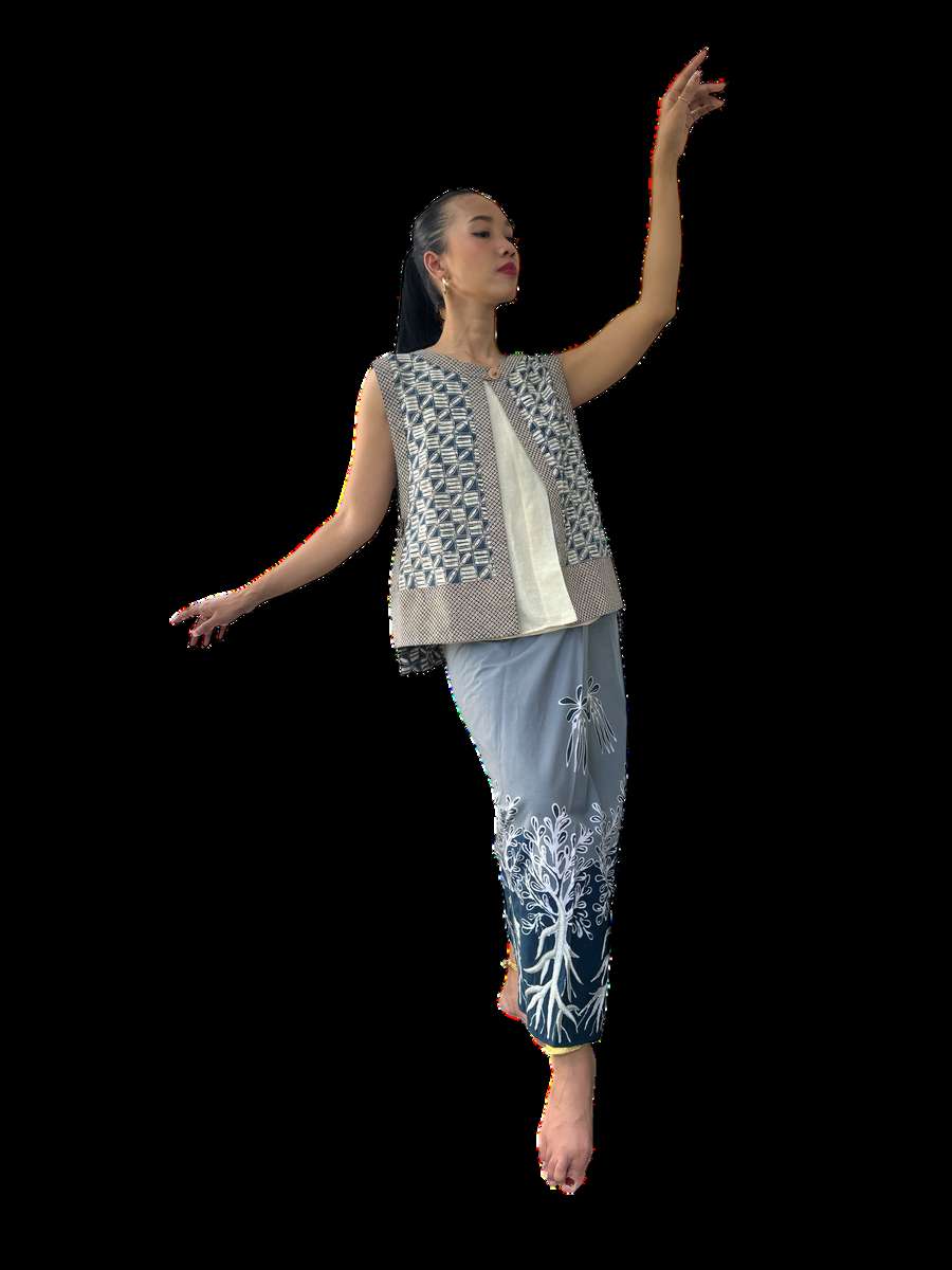 Sriwedari fashion look